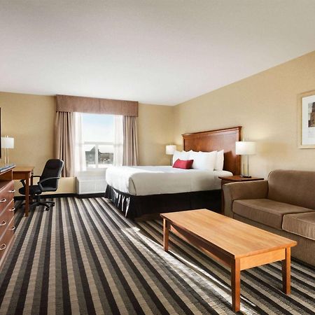 Days Inn & Suites By Wyndham Edmonton Airport Leduc Εξωτερικό φωτογραφία