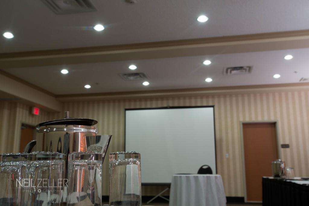 Days Inn & Suites By Wyndham Edmonton Airport Leduc Εξωτερικό φωτογραφία