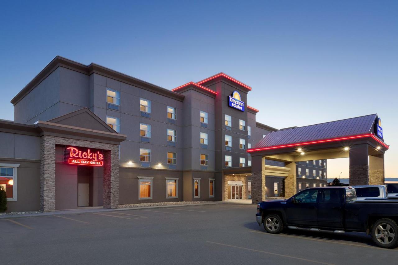 Days Inn & Suites By Wyndham Edmonton Airport Leduc Εξωτερικό φωτογραφία