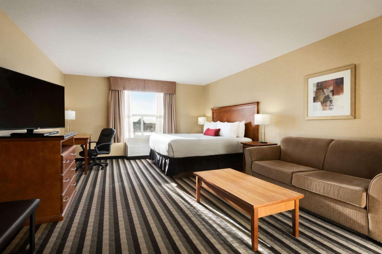 Days Inn & Suites By Wyndham Edmonton Airport Leduc Εξωτερικό φωτογραφία